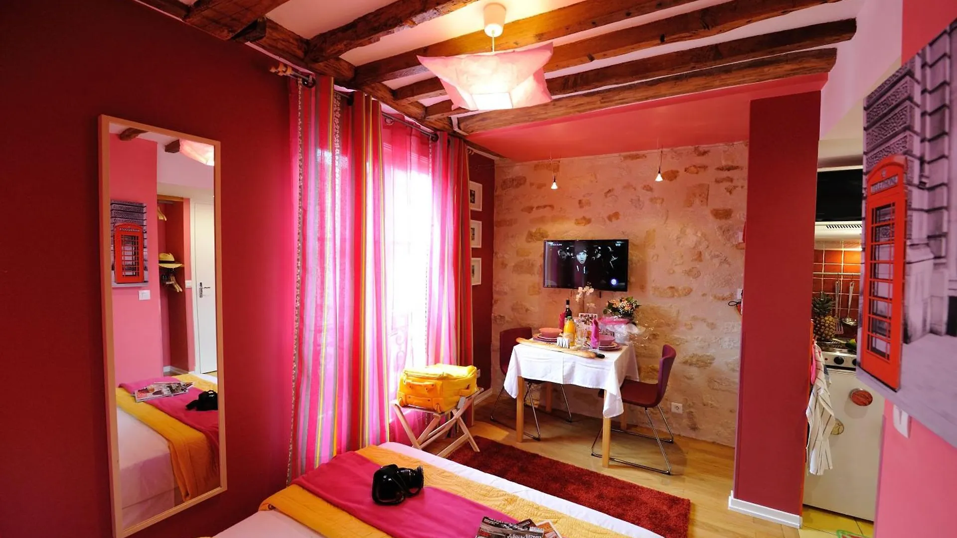 Apartment Les Patios Du Marais 1 Paris