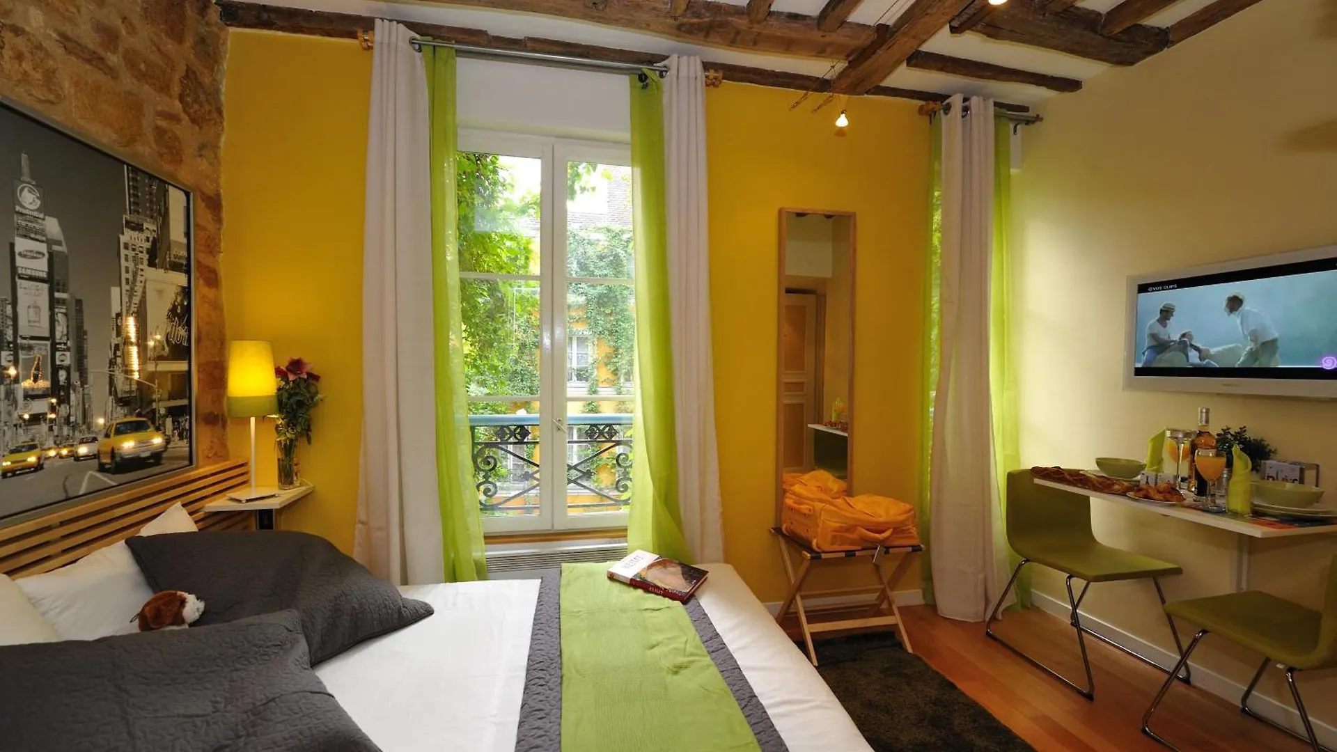 Les Patios Du Marais 1 Apartment