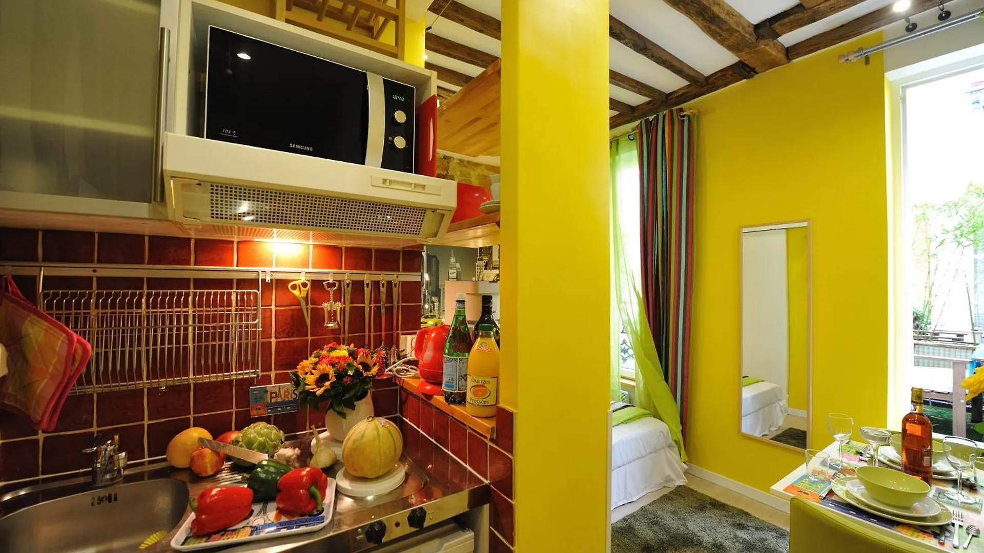 Apartamento Les Patios Du Marais 1 *