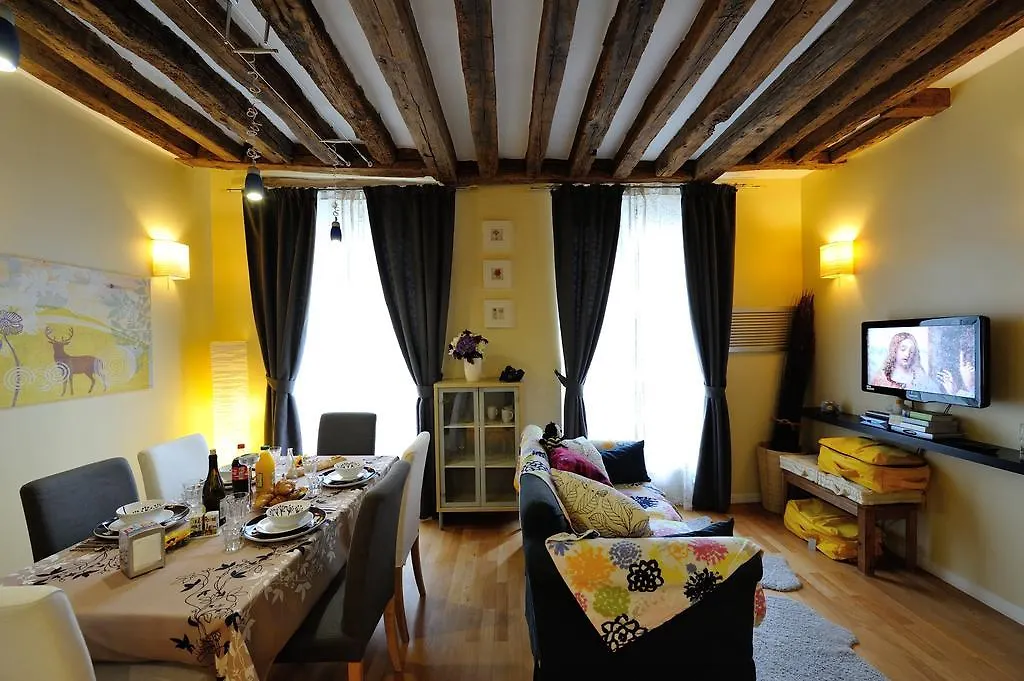 Les Patios Du Marais 1 Appartement