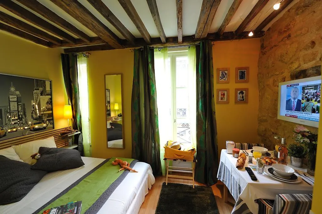 Apartamento Les Patios Du Marais 1 Paris